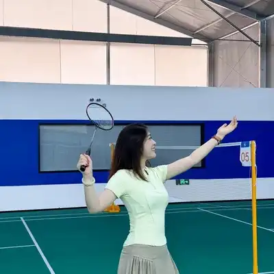 康强英